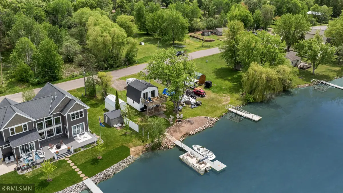 28584 Lakewood Drive Nw, Isanti, MN 55040 - #1