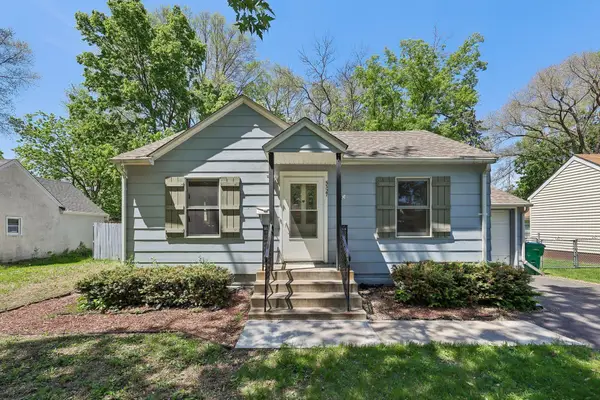5327 Colfax Avenue N, Brooklyn Center, MN 55430