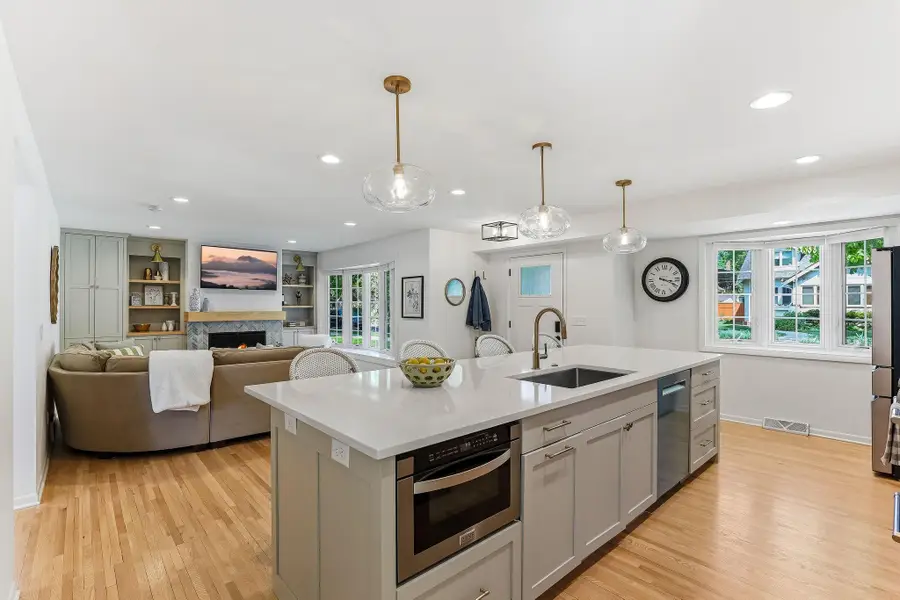 5036 Russell Avenue S, Minneapolis, MN 55410 - #3