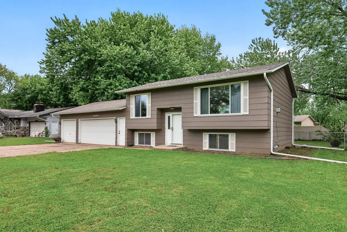 14200 Timothy Avenue Ne, Prior Lake, MN 55372 - #1