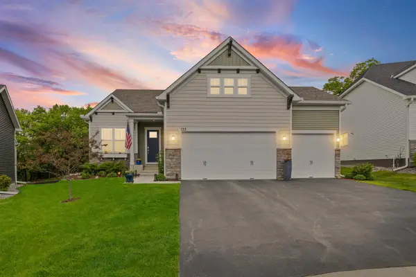 122 Liberty Heights Drive, Chaska, MN 55318