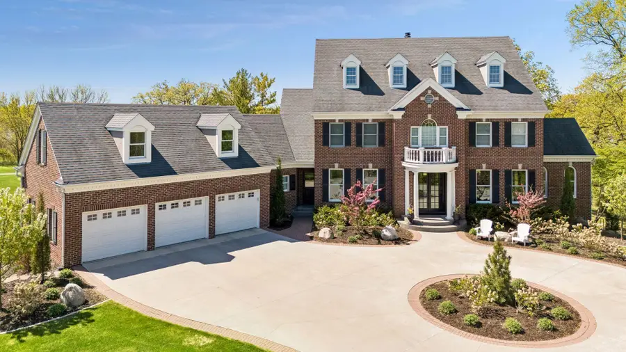 18482 Bearpath Trail, Eden Prairie, MN 55347 - #2