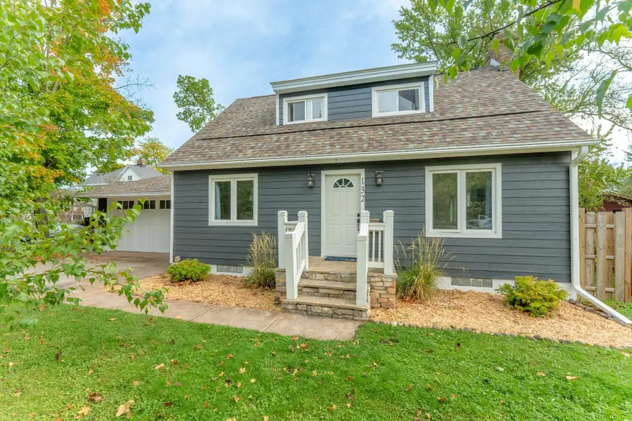 132 S Washington Avenue, New Richmond, WI 54017 - #3