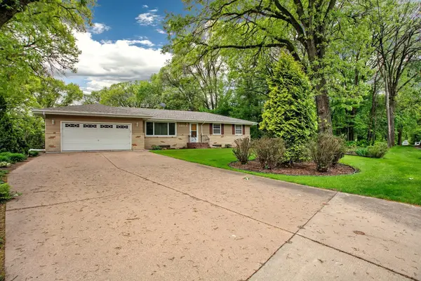 2924 Spring View Lane, Mounds View, MN 55112
