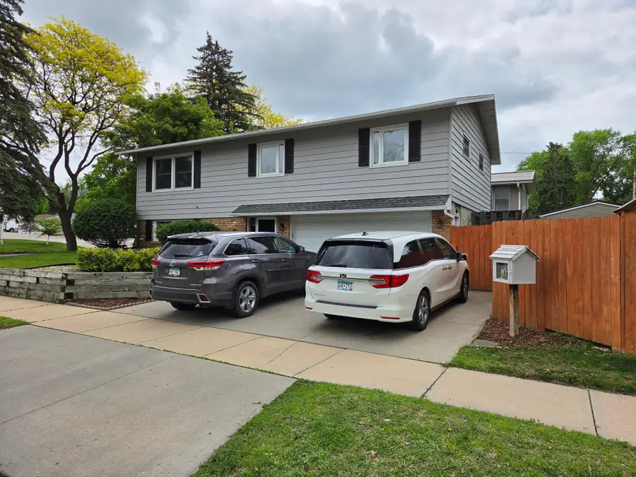 338 27th Street Ne, Rochester, MN 55906 - #2