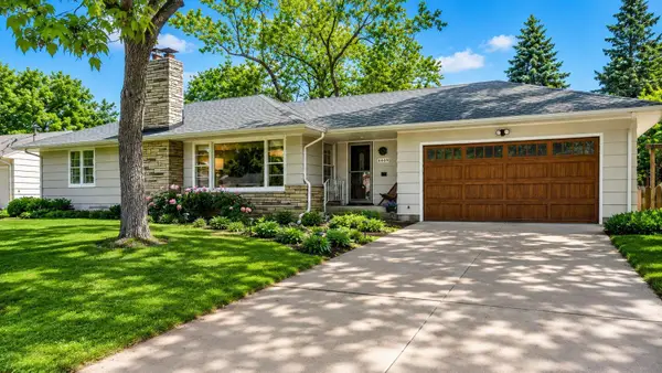 6609 Southdale Road, Edina, MN 55435