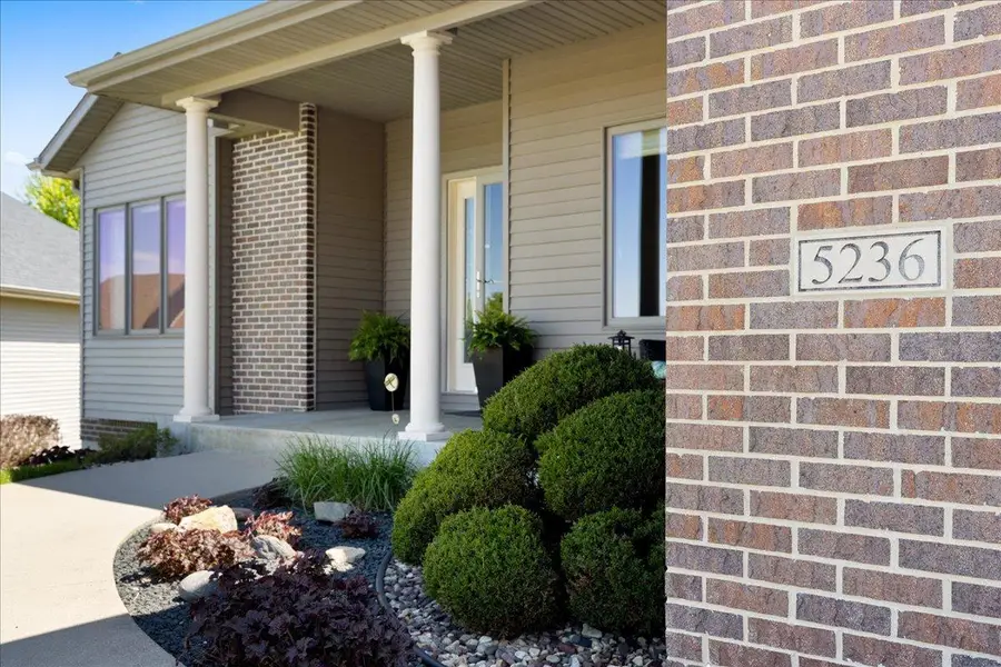 5236 Southern Ridge Lane Sw, Rochester, MN 55902 - #2