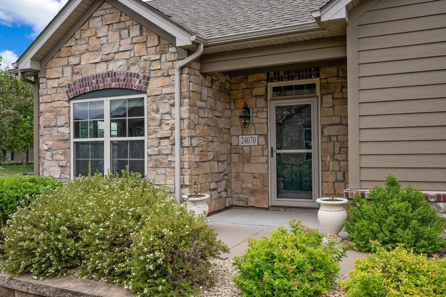 24070 Rivers Edge Road, Rogers, MN 55374 - #2