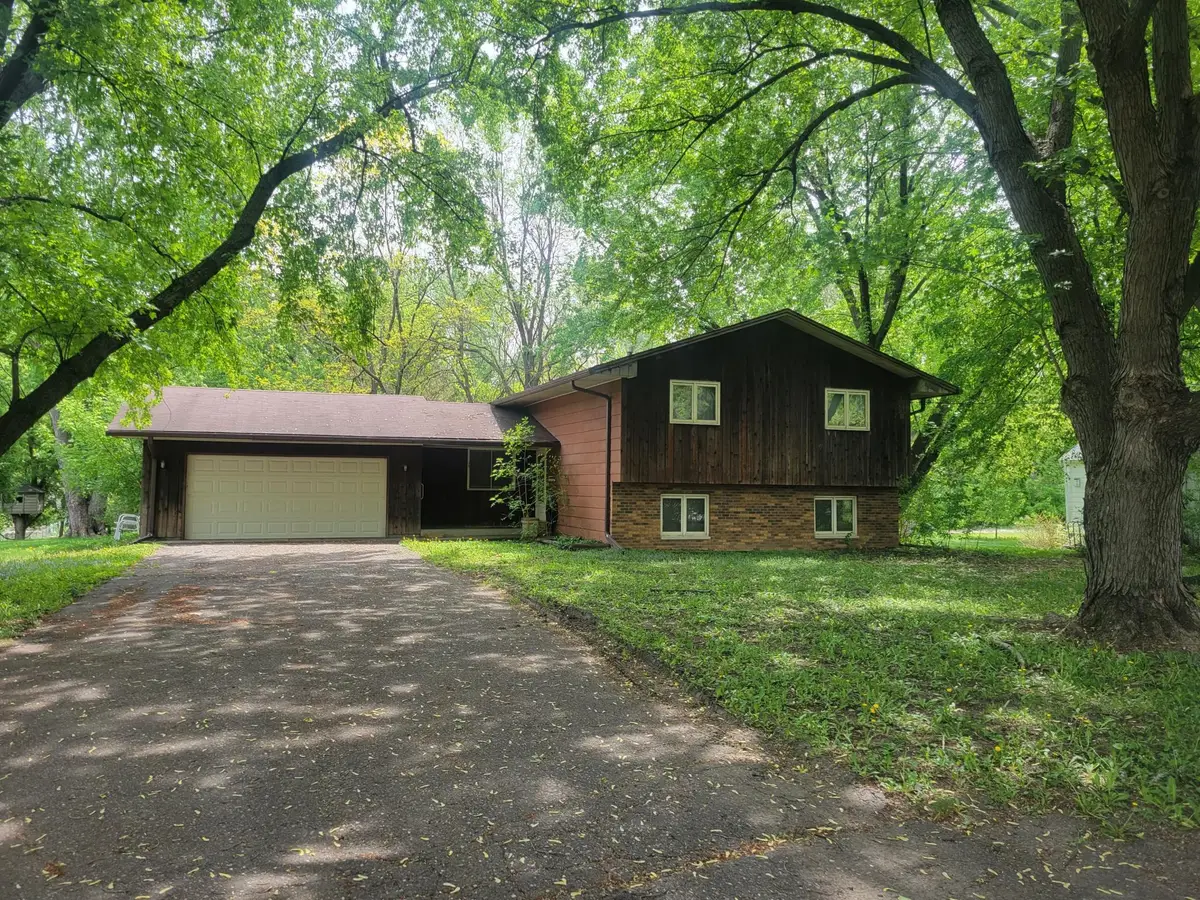 2948 Old Highway 8, Roseville, MN 55113 - #1