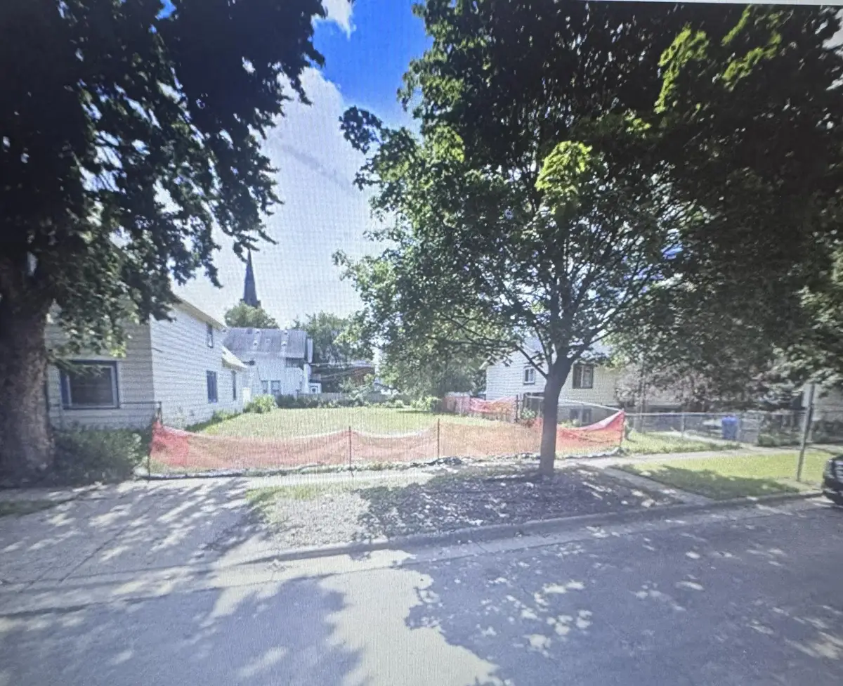 326 Charles Avenue, Saint Paul, MN 55103 - #1