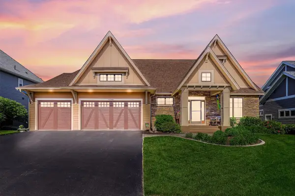 11344 Blazingstar Lane, Lake Elmo, MN 55042