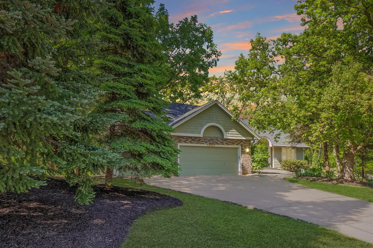 12827 Dover Court, Apple Valley, MN 55124 - #1