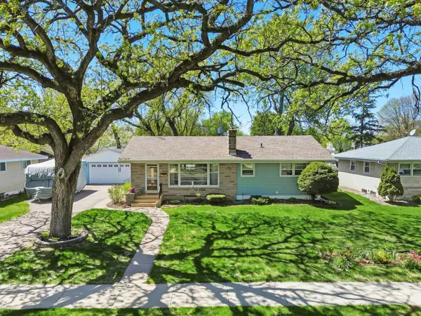 12666 Monterey Avenue S, Savage, MN 55378