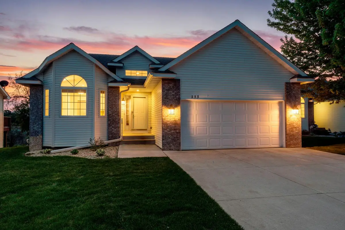 333 25th Lane Se, Cambridge, MN 55008 - #1