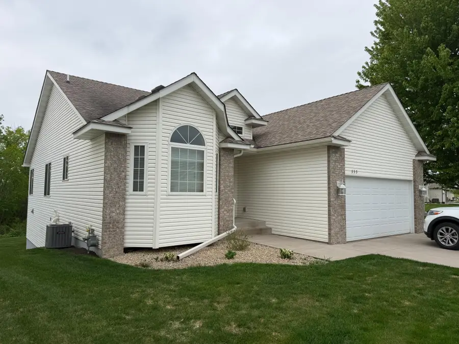 333 25th Lane Se, Cambridge, MN 55008 - #2