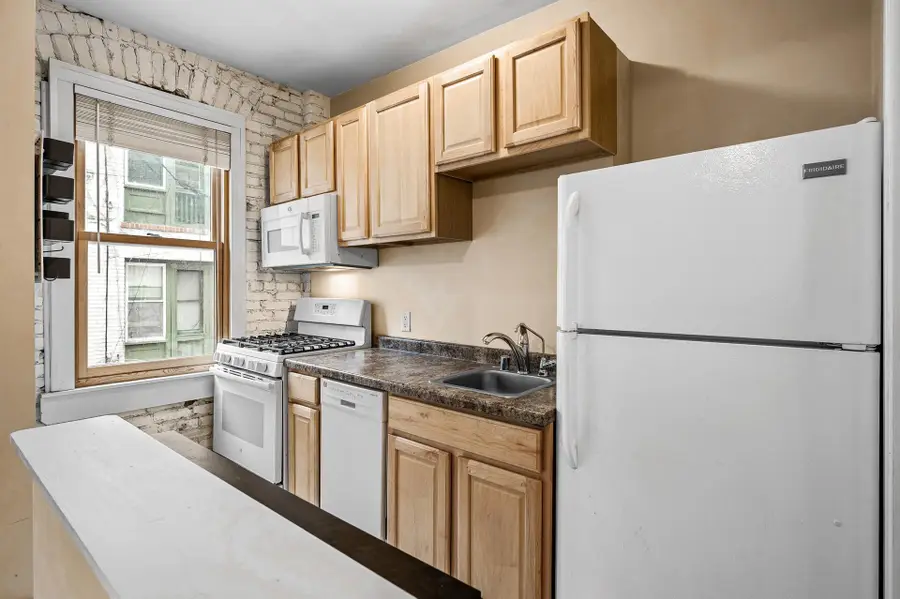 2218 Nicollet Avenue #23, Minneapolis, MN 55404 - #3