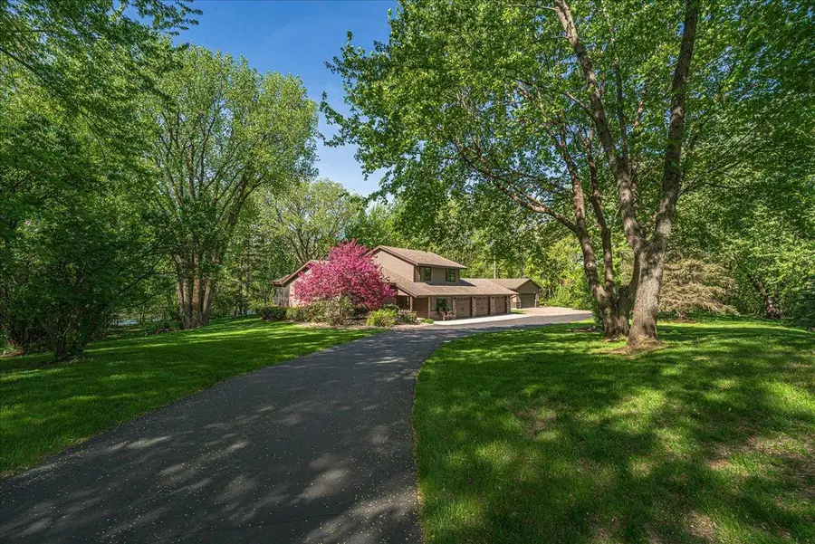10665 Akron Avenue, Inver Grove Heights, MN 55077 - #2