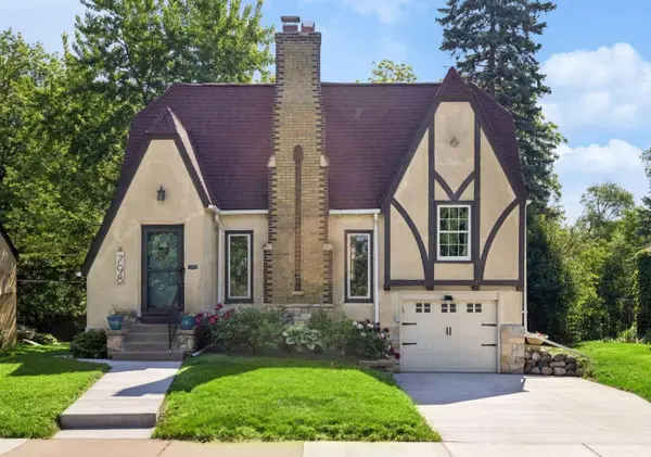 798 Pascal Street N, Saint Paul, MN 55104