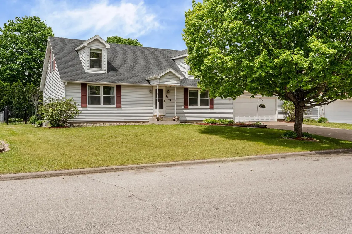 1214 Willow Street, La Crescent, MN 55947 - #1