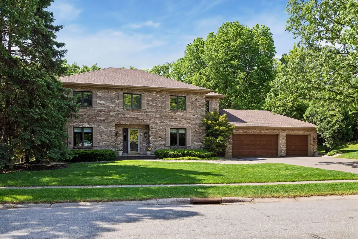 8050 134th Street W, Apple Valley, MN 55124 - #1