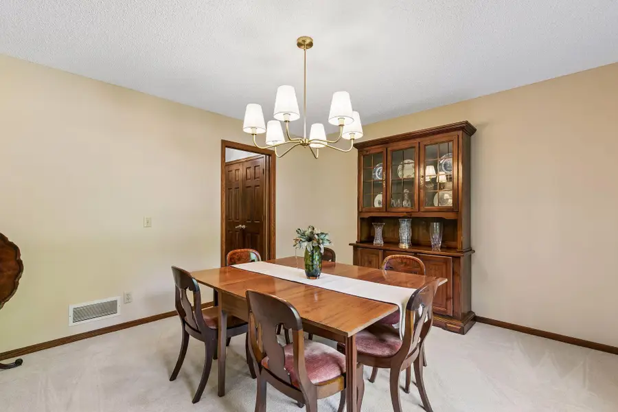 8050 134th Street W, Apple Valley, MN 55124 - #3