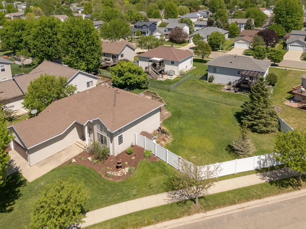 5714 49th Avenue Nw, Rochester, MN 55901 - #1