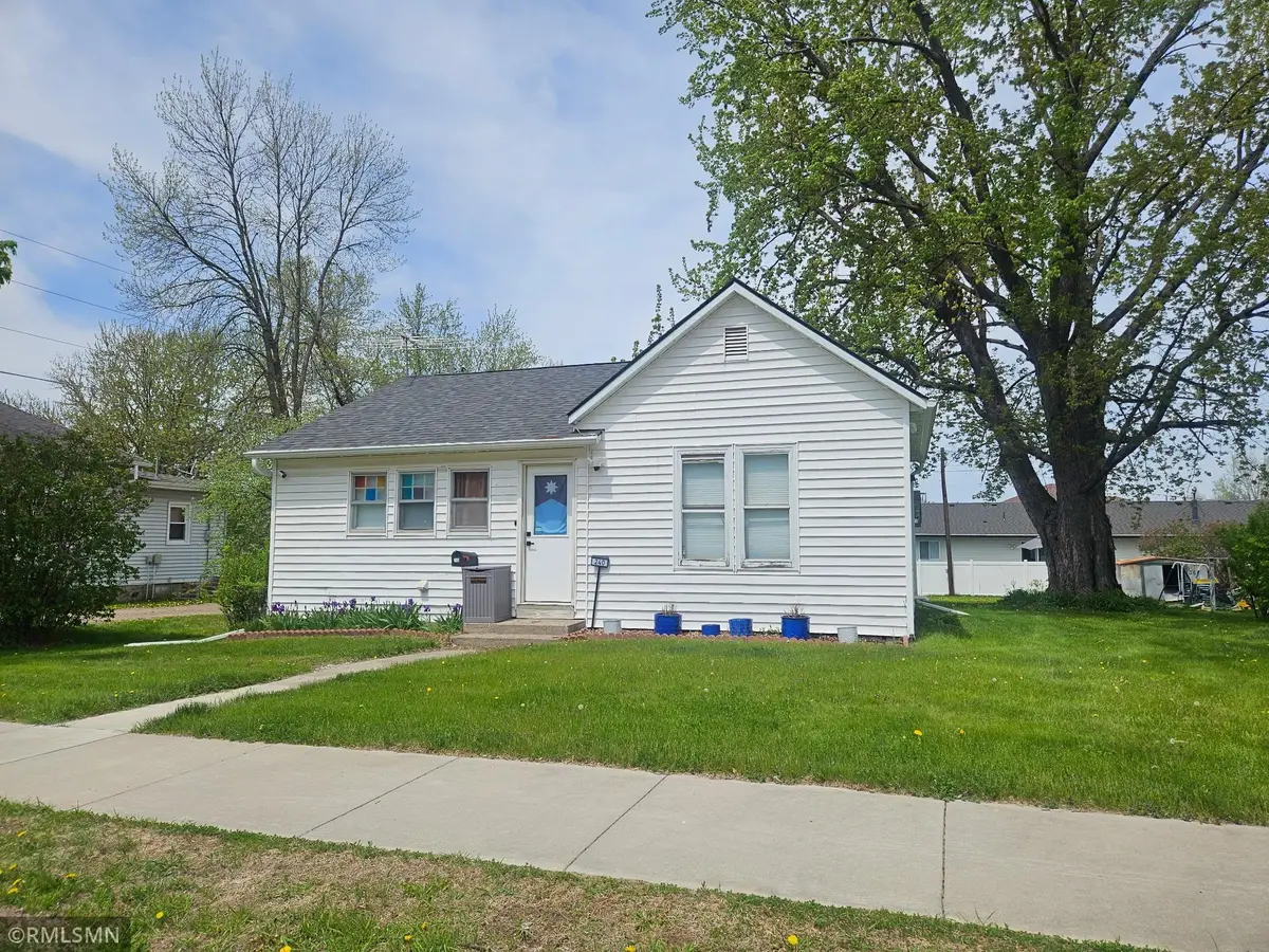 240 2nd Street Se, Milaca, MN 56353 - #1