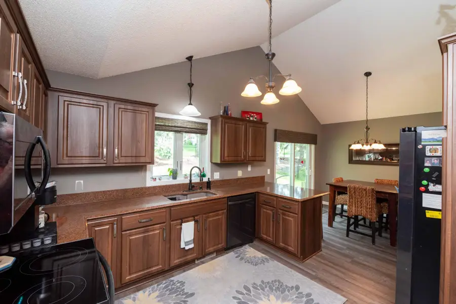 9343 Hillside Trail S, Cottage Grove, MN 55016 - #2