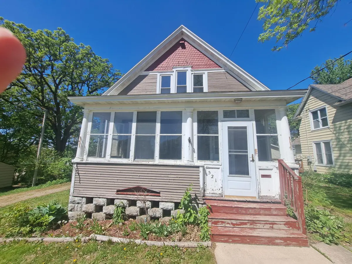 521 Green Avenue, Albert Lea, MN 56007 - #1