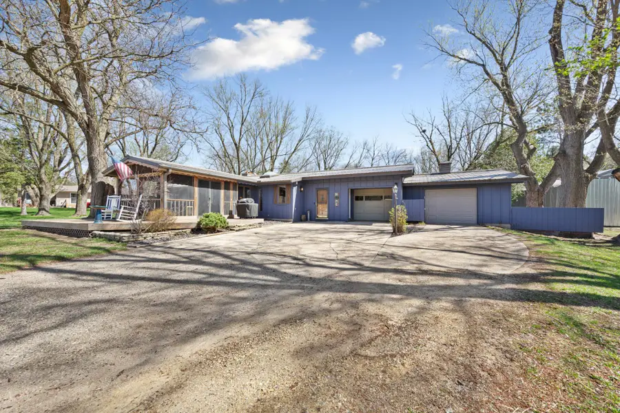 1304 34th Drive Ne, Austin, MN 55912 - #2