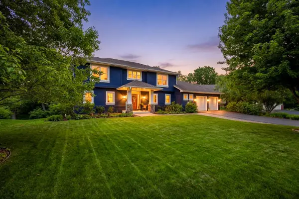 692 Shelerud Drive, Eagan, MN 55123
