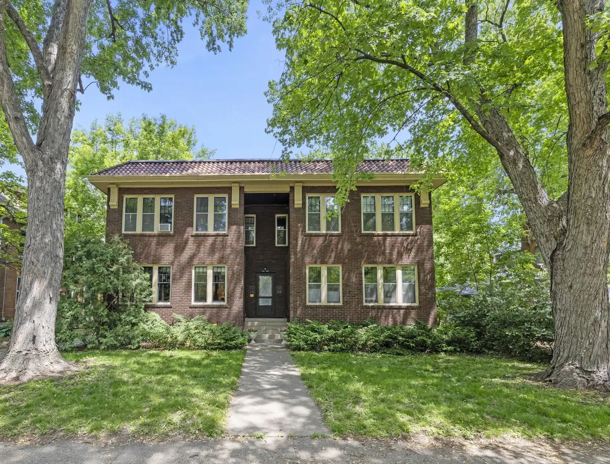 717 5th Street Se #1, Minneapolis, MN 55414 - #1