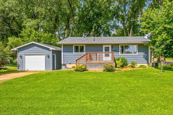 30240 Neal Avenue, Lindstrom, MN 55045