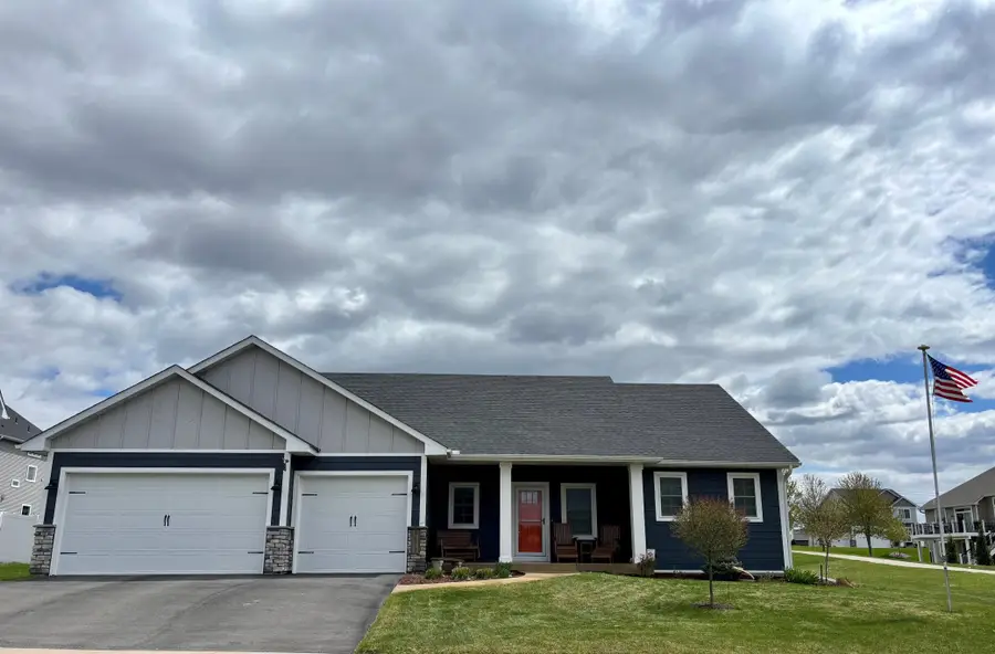 9613 W Wind Trail, Woodbury, MN 55129 - #2