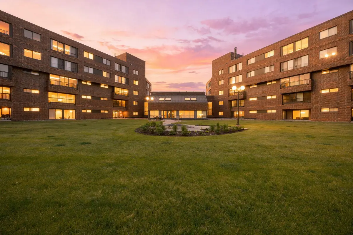 2275 Youngman Avenue #106W, Saint Paul, MN 55116 - #1