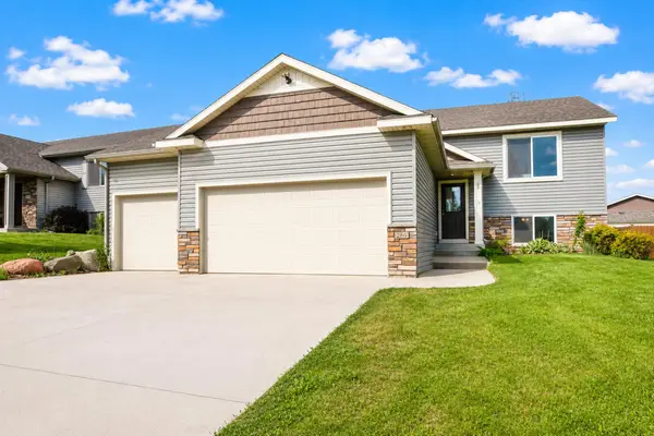 280 Highlands Avenue, Zumbrota, MN 55992