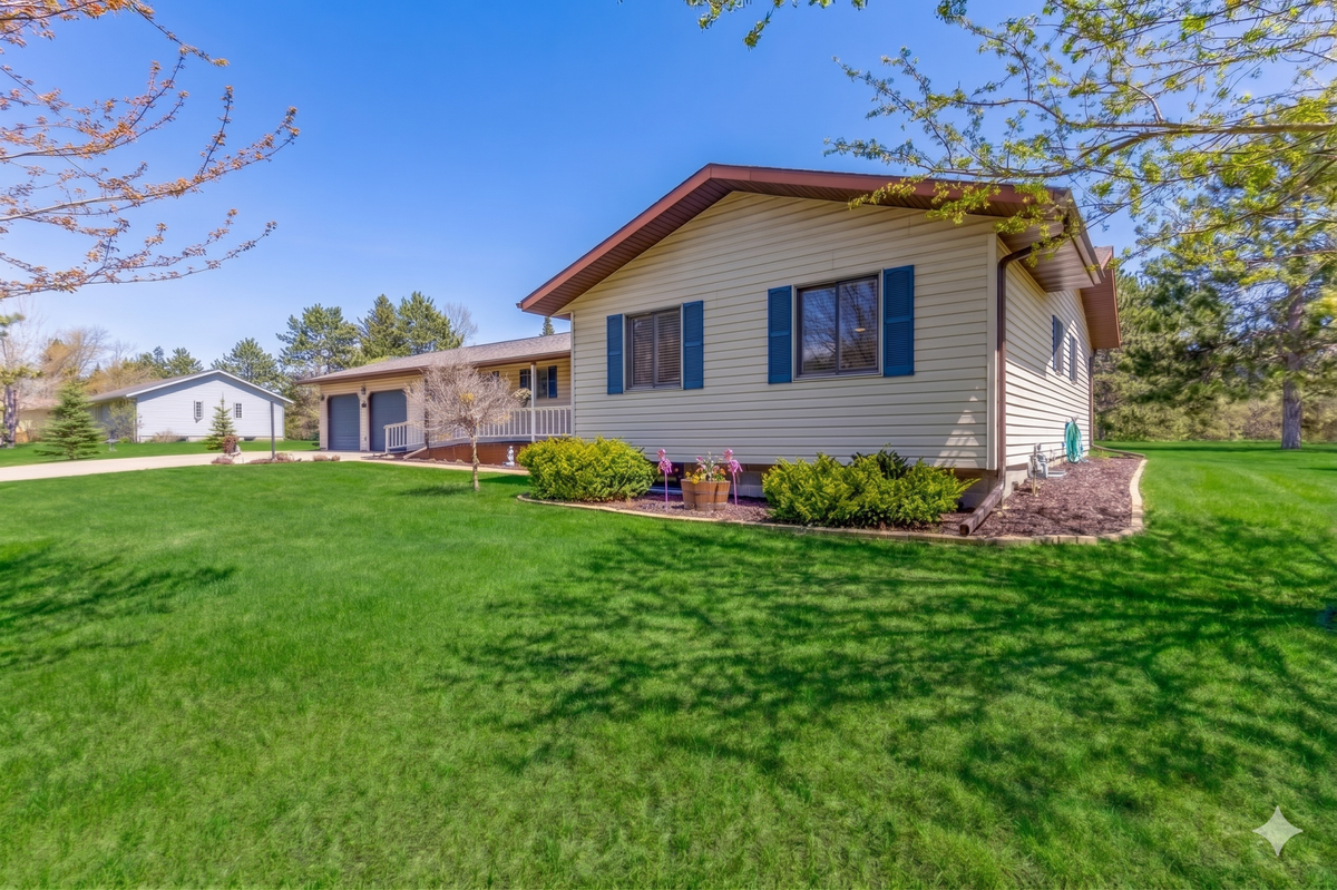 6834 Dickinson Drive Nw, Bemidji, MN 56601 - #1
