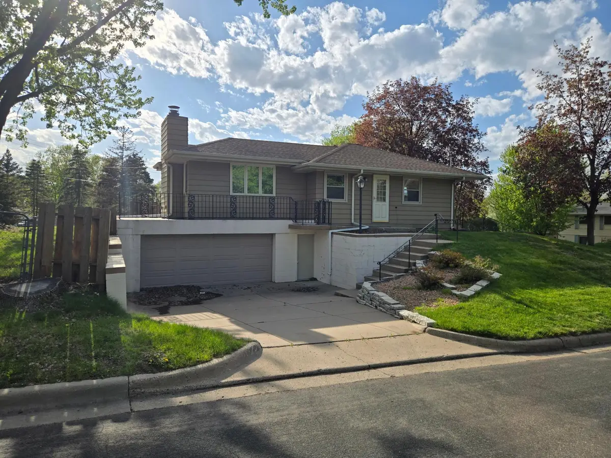 5001 W 108th Street, Bloomington, MN 55437 - #1