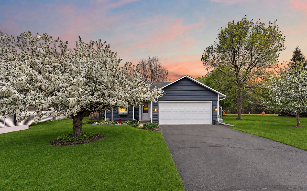 17492 Ixonia Path, Lakeville, MN 55044 - #1