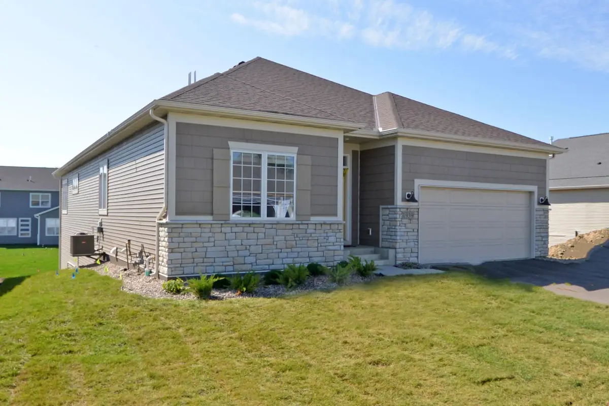1939 Mulberry Lane, Carver, MN 55315 - #1