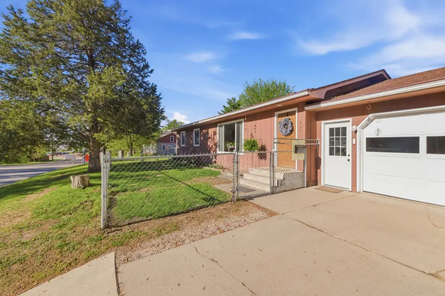 605 10th Avenue Ne, Brainerd, MN 56401 - #3
