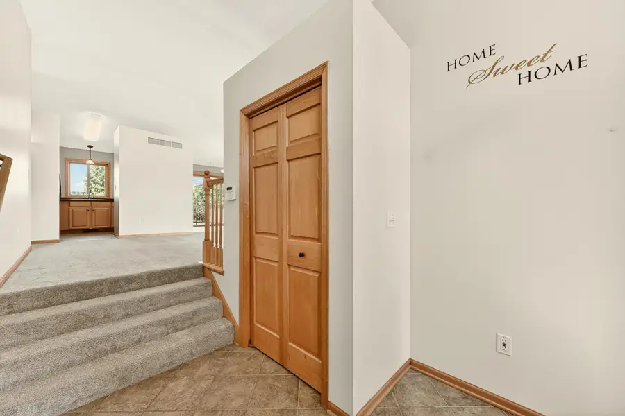 2813 Ashland Place Nw, Rochester, MN 55901 - #2
