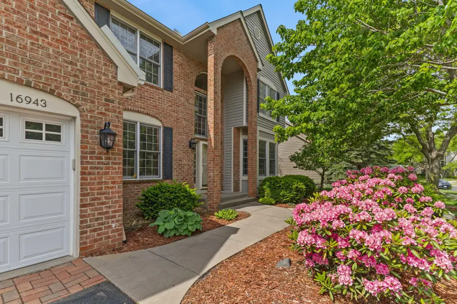 16943 Candlewood Parkway, Eden Prairie, MN 55347 - #2
