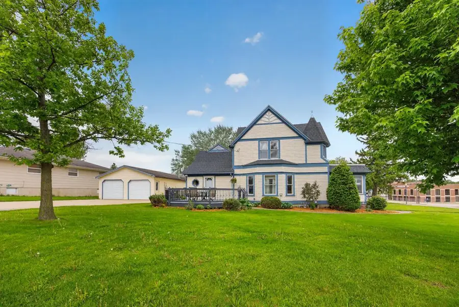 126 1st Street E, Stewartville, MN 55976 - #2