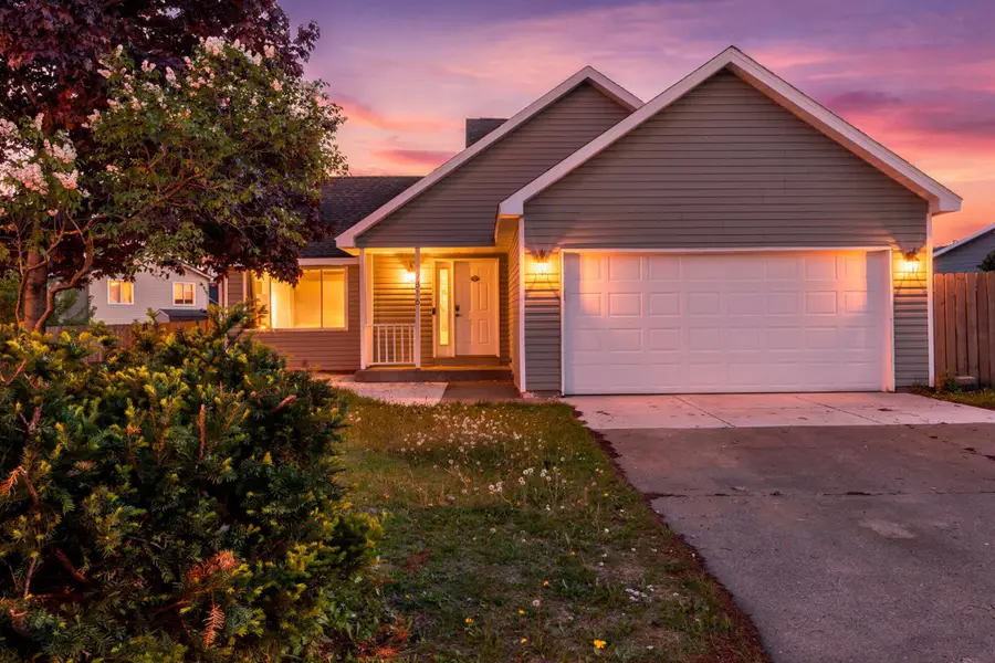 9816 Pierce Street Ne, Blaine, MN 55434 - #2