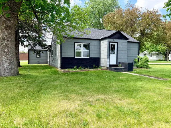 1857 1st Avenue, Worthington, MN 56187