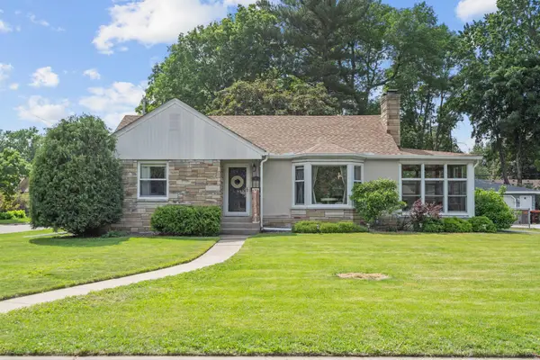 1871 Pascal Street, Falcon Heights, MN 55113