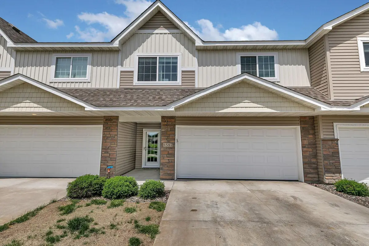 8587 Gateway Circle, Monticello, MN 55362 - #1