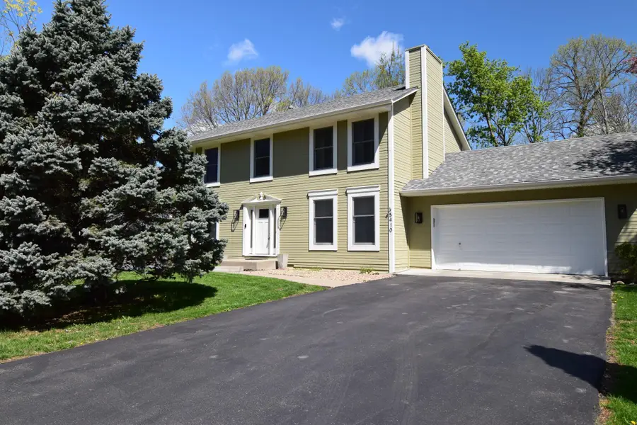 5410 S Park Drive, Savage, MN 55378 - #3