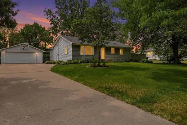 2850 121st Avenue Nw, Coon Rapids, MN 55433